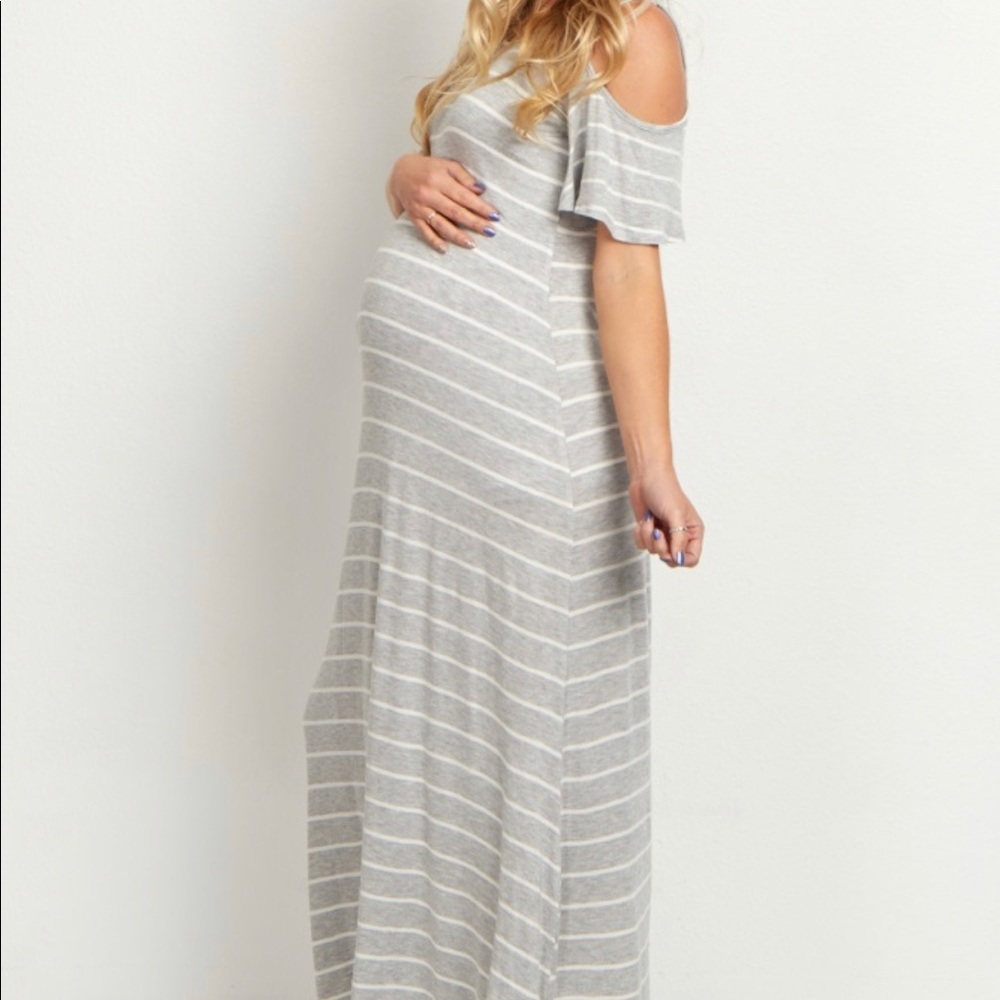 Pinkblush Maternity cold-shoulder used Maxi dress